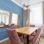 Starowislna Elegant Apartment With Air Conditioning Kazimierz Cracow By Renters Prestige