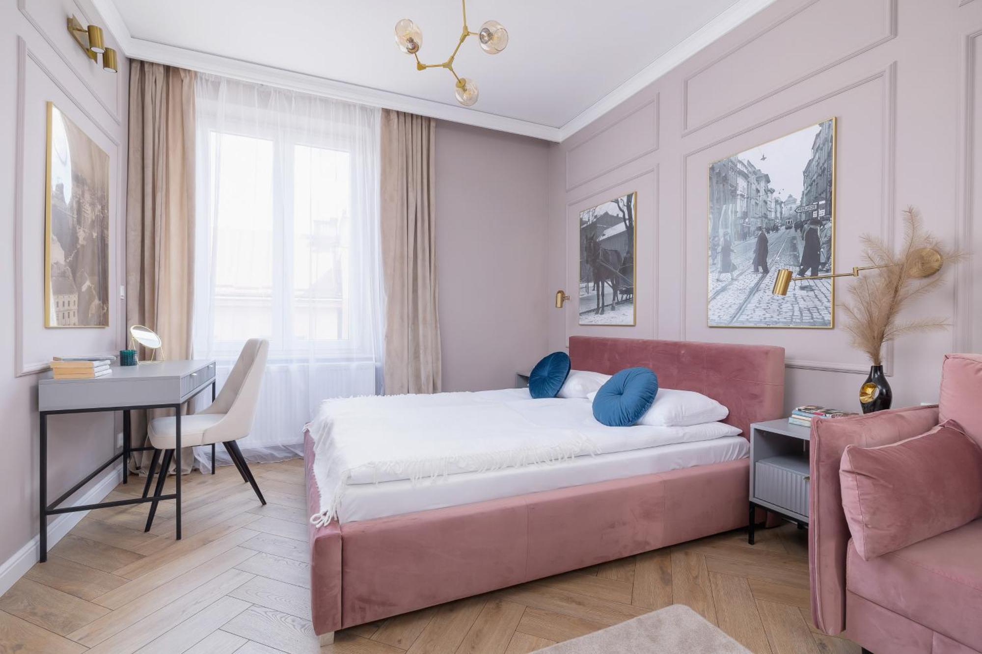 Starowislna Elegant With Air Conditioning Kazimierz Cracow By Renters Prestige *